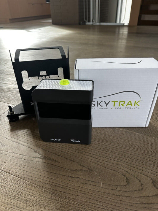 Used -SkyTrak Launch Monitor and Golf Simulator W/ Metal Protective Case